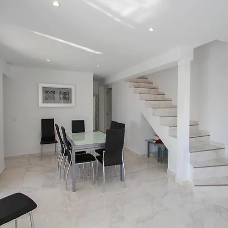 Gila - Sea View With Private Pool In Villa Benissa
