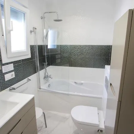 Gila - Sea View With Private Pool In